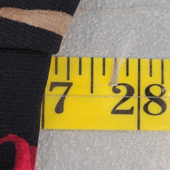 Catherines Tunic Top Womens Plus 2XWP Black Red LS Sleeve Floral Pullover New - Picture 12 of 14